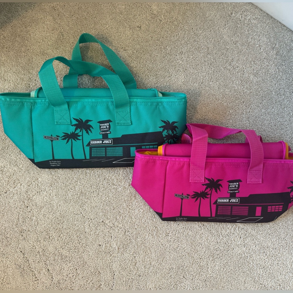 NWOT Trader Joe’s, mini lunchbox set